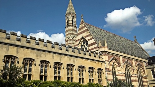 米什<em>科尔</em>茨<em>大学</em>博士