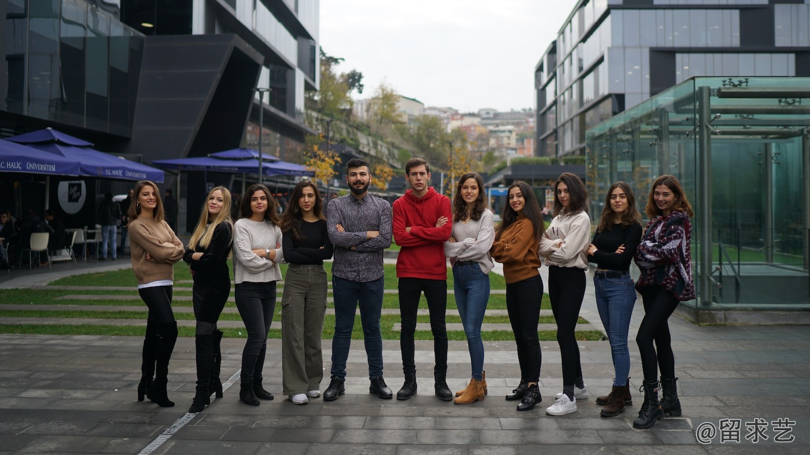 英国赫尔大学当地的大学生喜欢去留学的中国女孩吗