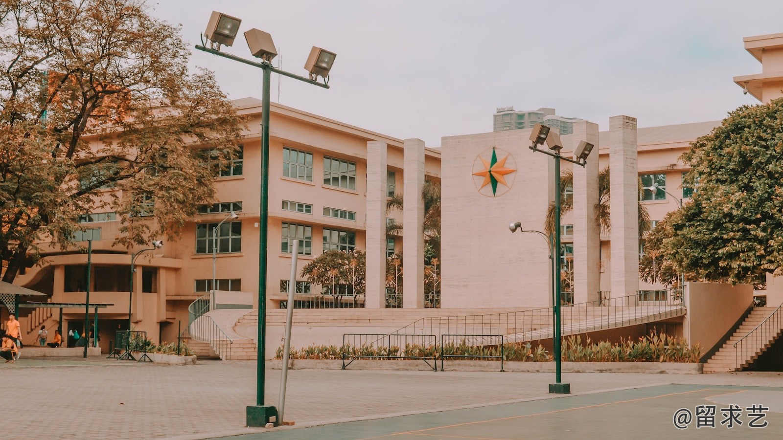 意大利双子艺术高中怎么样
