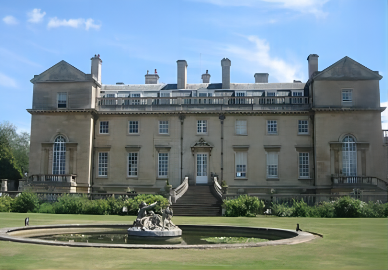 英国华威大学本科及研究生入学申请条件 英国华威大学本科及研究生入学申请条件