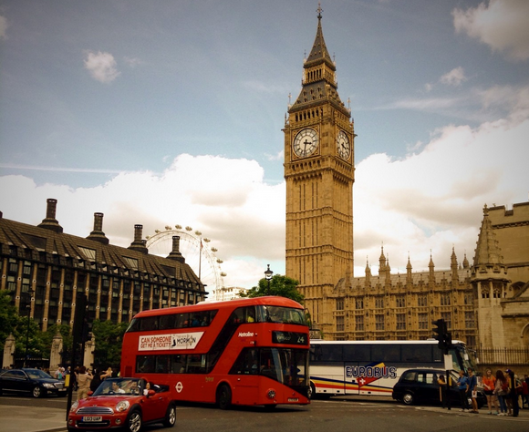 不同年龄段去英国留学的申请途径一览 不同年龄段去英国留学的申请途径一览