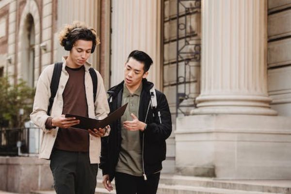 英国考文垂大学本科申请条件及申请流程 英国考文垂大学本科申请条件及申请流程