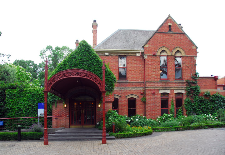 墨尔本大学留学费用 墨尔本大学留学费用