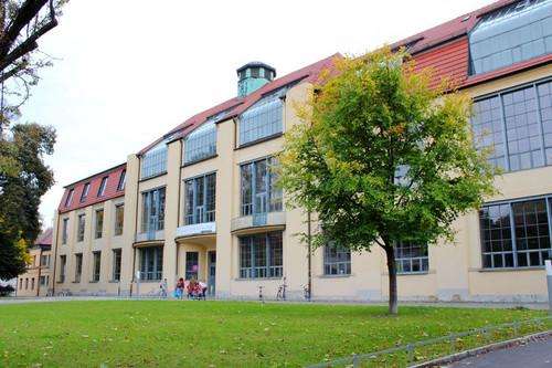 德国最好的工业设计大学是哪个 德国最好的工业设计大学是哪个