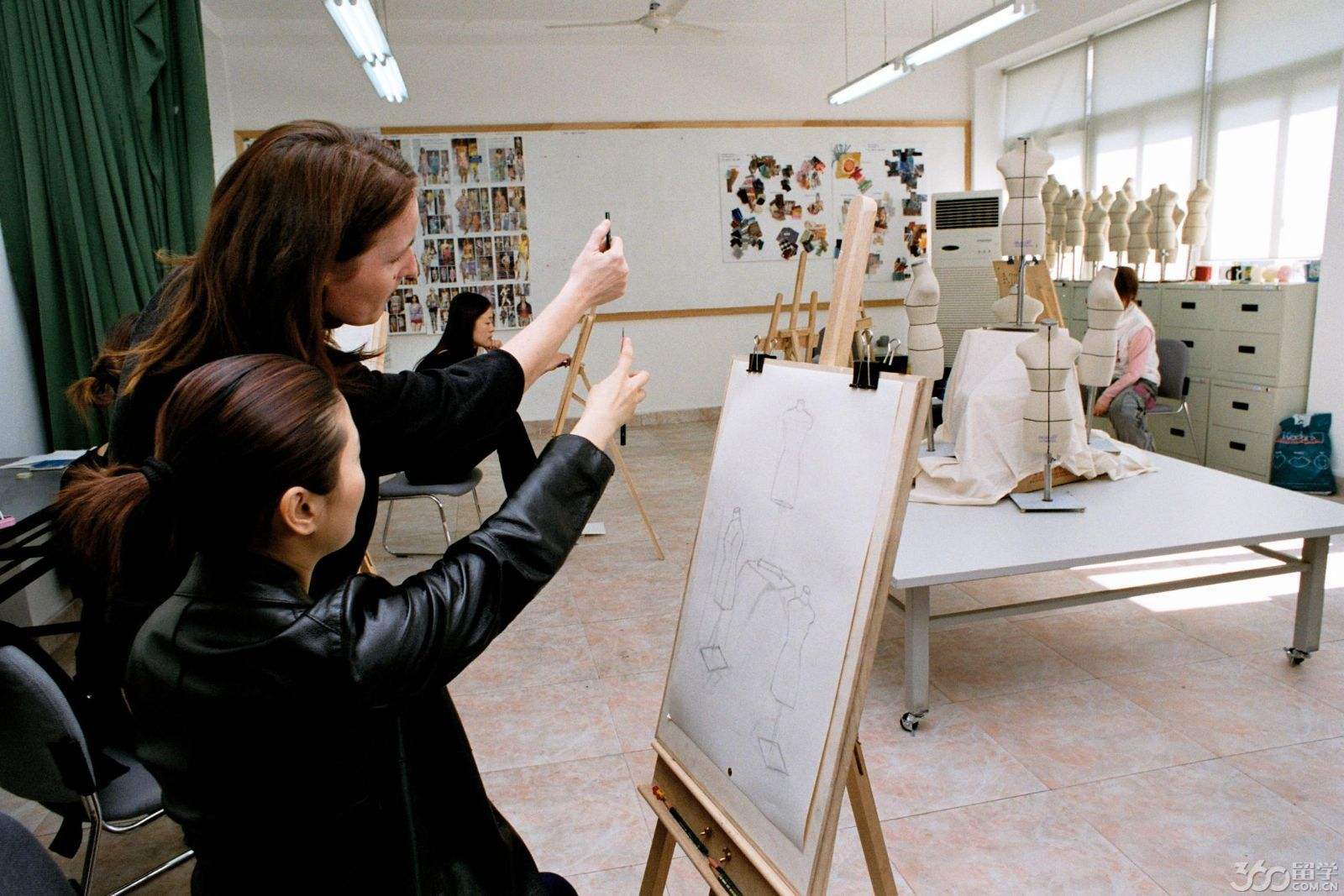 法国艺术硕士留学费用 法国艺术硕士留学费用