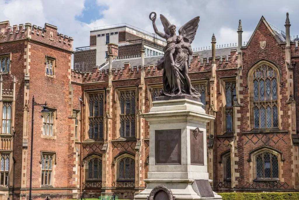 伦敦大学皇家霍洛威学院怎么样 伦敦大学皇家霍洛威学院怎么样