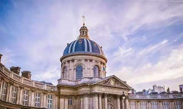 艺术类学生申请法国留学