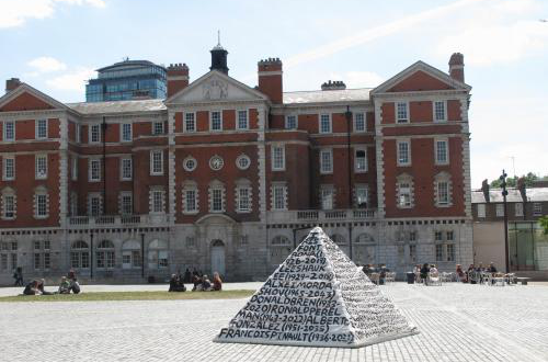 伦敦艺术大学时尚类课程的要求解析 伦敦艺术大学时尚类课程的要求解析