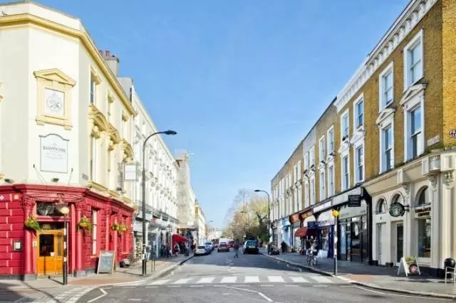 英国艺术高中排名靠前的院校有哪些? 英国艺术高中排名靠前的院校有哪些?