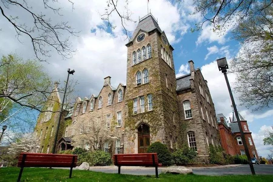 伊利诺伊理工大学设计学院怎么样? 伊利诺伊理工大学设计学院怎么样?