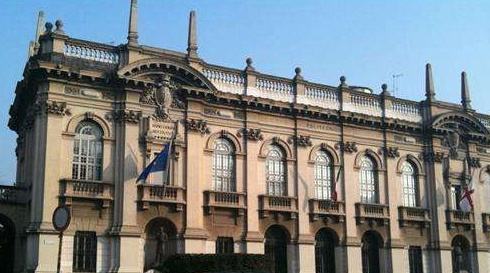 马兰欧尼服装学院申请条件 马兰欧尼服装学院申请条件