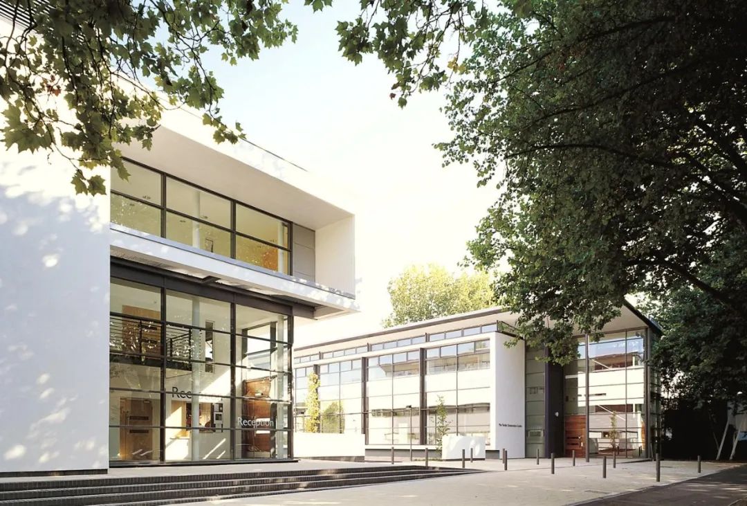 南安普顿大学艺术学院怎么样？