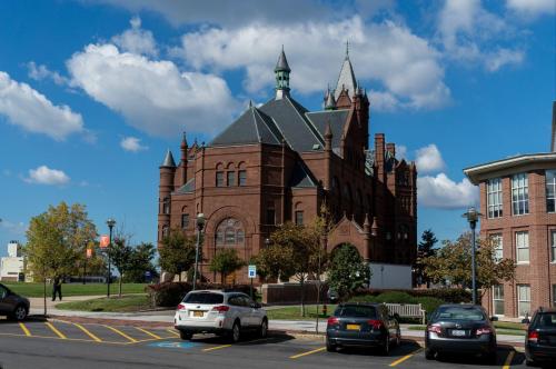 美国雪城大学怎么样?你了解多少? 美国雪城大学怎么样?你了解多少?