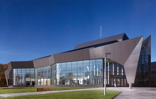 纽约州立大学时装技术学院申请要求 纽约州立大学时装技术学院申请要求