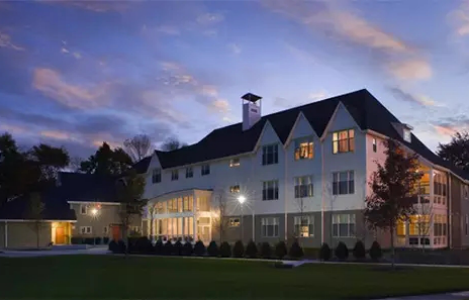 美国艺术类高中排名前三的院校 美国艺术类高中排名前三的院校