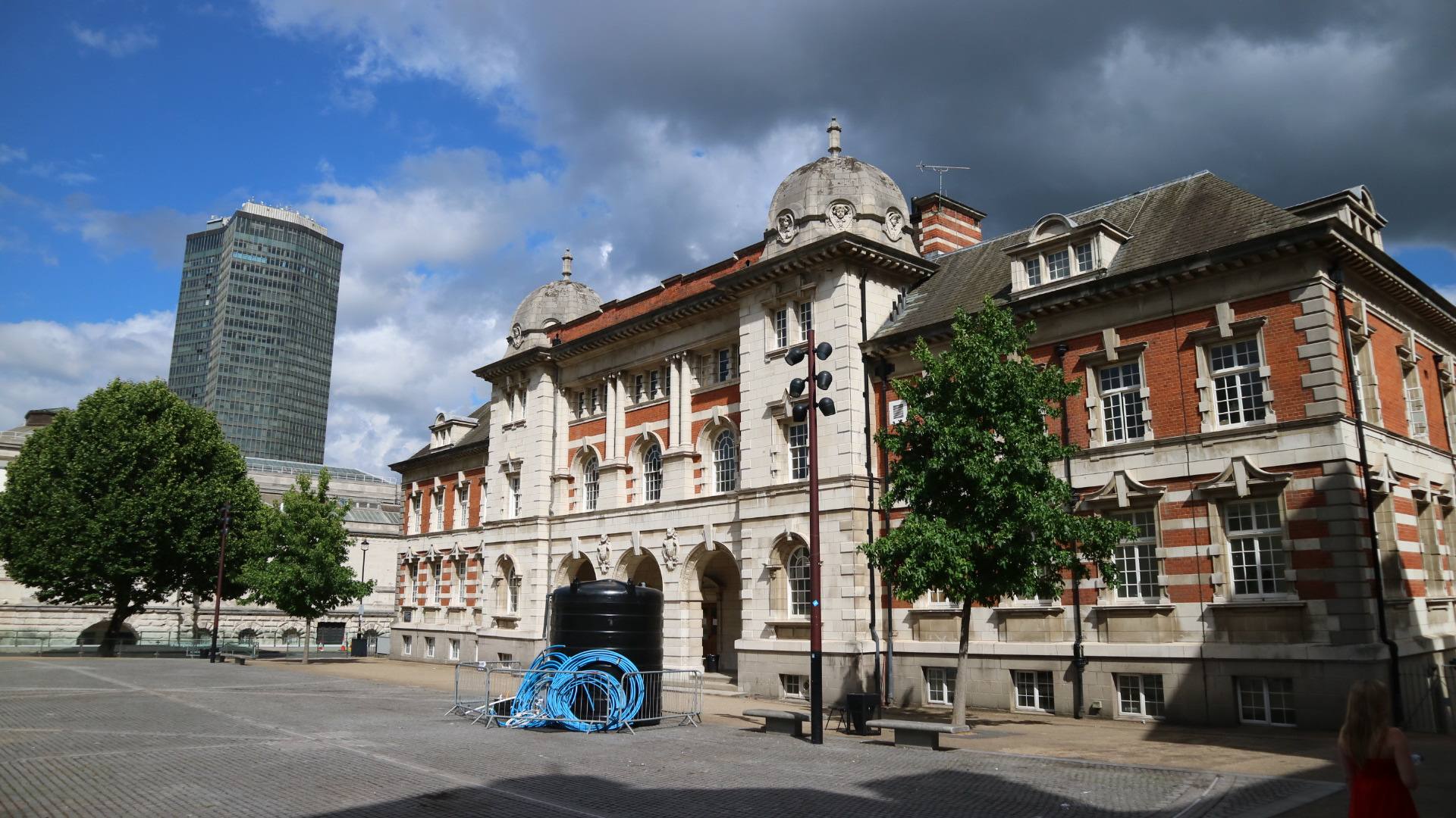 英国艺术留学院校排名比较靠前的有哪些 英国艺术留学院校排名比较靠前的有哪些