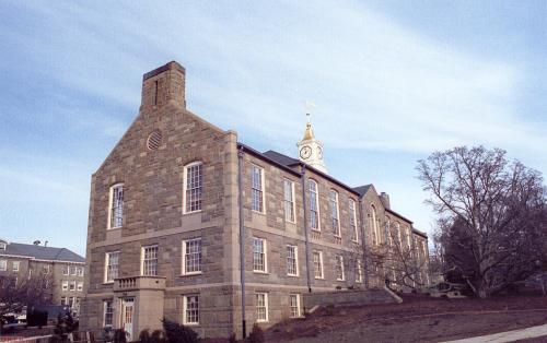 罗德岛大学排名详情解析 罗德岛大学排名详情解析