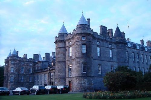 伦敦时装学院世界排名情况如何? 伦敦时装学院世界排名情况如何?