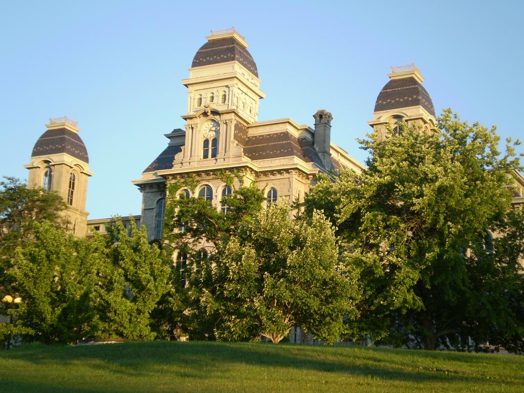 雪城大学建筑学院 雪城大学建筑学院