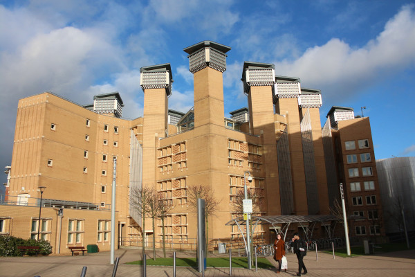 考文垂大学设计专业有哪些? 考文垂大学设计专业有哪些?