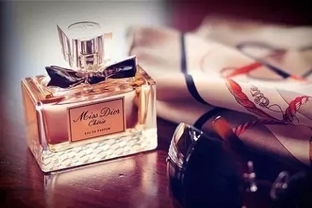 深度分析|英国奢侈品管理专业好就业吗? 深度分析|英国奢侈品管理专业好就业吗?