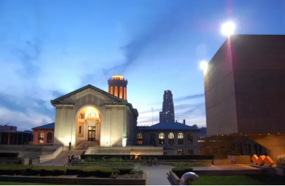 卡内基梅隆大学是美国的一所世界著名学府,很多专业领域都位于美国前列。其中,交互设计专业是该大学的一门优势学科,在全美名列前茅,更是众多艺术留学生的选择。那么,关于卡内基梅隆大学交互设计专业你了解多少呢?下面就是小编整理的关于该大学交互专业的介绍,一起来了解一下吧! 卡内基梅隆大学是美国的一所世界著名学府,很多专业领域都位于美国前列。其中,交互设计专业是该大学的一门优势学科,在全美名列前茅,更是众多艺术留学生的选择。那么,关于卡内基梅隆大学交互设计专业你了解多少呢?下面就是小编整理的关于该大学交互专业的介绍,一起来了解一下吧!