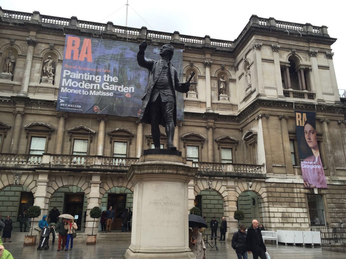 英国学摄影专业院校 英国学摄影专业院校