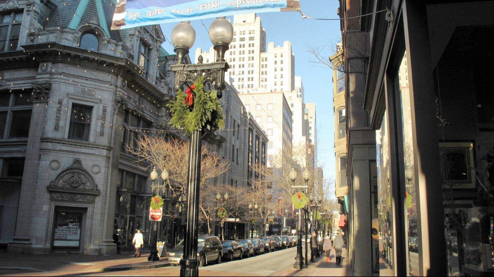 罗德岛设计学院陶艺专业研究生录取条件 罗德岛设计学院陶艺专业研究生录取条件