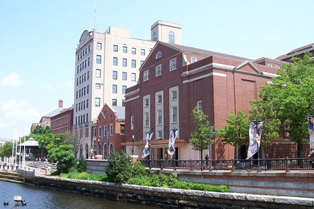 罗德岛设计学院学费需要多少? 罗德岛设计学院学费需要多少?