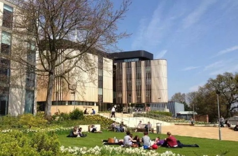 英国奢侈品管理硕士留学院校推荐 英国奢侈品管理硕士留学院校推荐