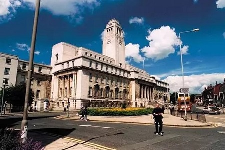 英国利兹大学学费加生活费一年需要多少钱? 英国利兹大学学费加生活费一年需要多少钱?