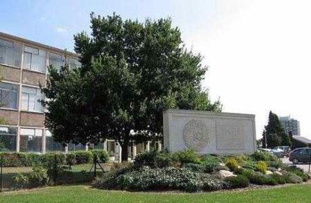 英国巴斯大学申请条件及留学费用 英国巴斯大学申请条件及留学费用