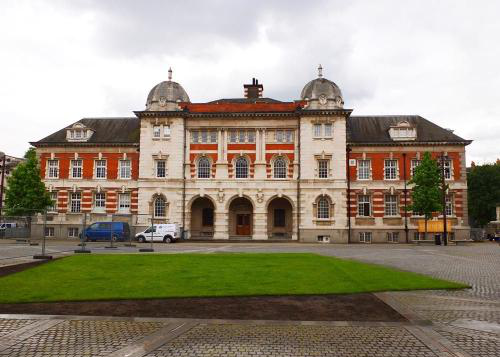 伦艺申请截止时间及入学条件详解 伦艺申请截止时间及入学条件详解