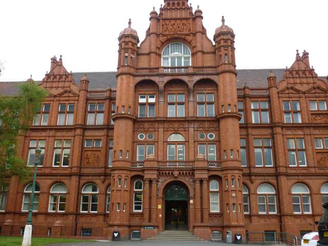 英国索尔福德大学申请条件 英国索尔福德大学申请条件