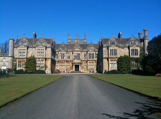 英国巴斯大学奖学金如何设置? 英国巴斯大学奖学金如何设置?