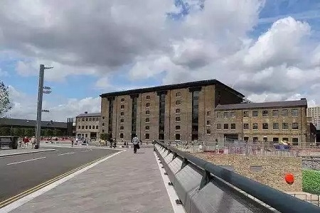 圣马丁艺术学院学费多少？