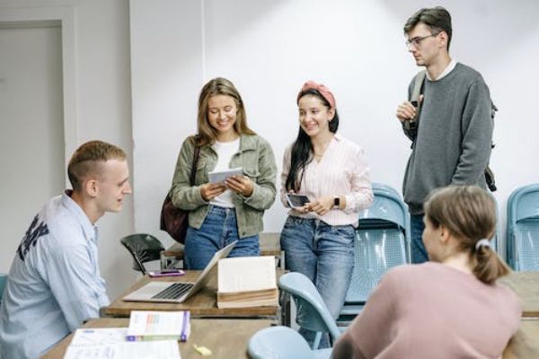 2023QS学科排名位列第4!斯坦福大学现代语言学专业介绍 2023QS学科排名位列第4!斯坦福大学现代语言学专业介绍