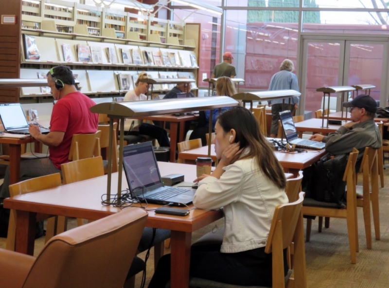 巴塞罗那大学一年制硕士项目（附申请条件）