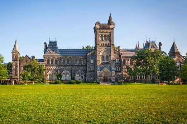 加拿大多伦多大学艺术专业有哪些？