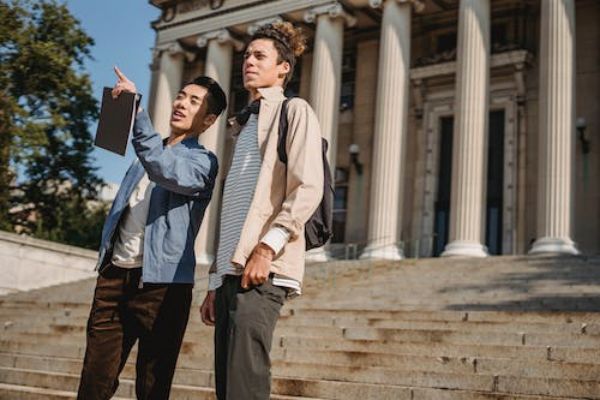 在法国留学到底要花多少钱? 在法国留学到底要花多少钱?