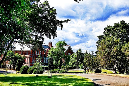 维多利亚皇家艺术学校怎么样？