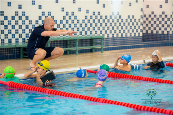 香港国际学校 offer新鲜出炉 90%的毕业生进入美国顶级大学! 香港国际学校 offer新鲜出炉 90%的毕业生进入美国顶级大学!