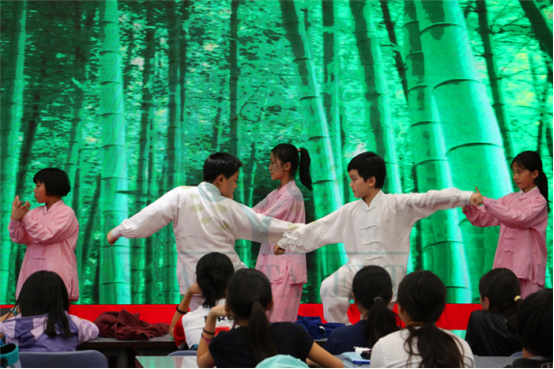 名师荟萃 就读全港最贵的国际学校是一种什么体验? 名师荟萃 就读全港最贵的国际学校是一种什么体验?