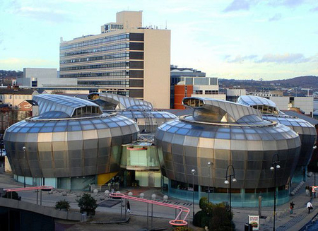 英国谢菲尔德哈勒姆大学怎么样? 英国谢菲尔德哈勒姆大学怎么样?