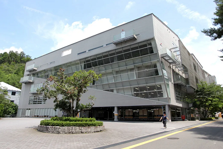 日本京都精华大学排名第几？