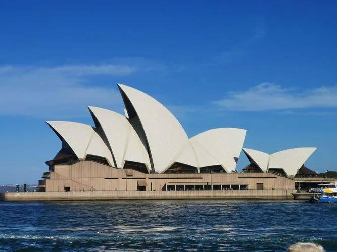 劳务出国打工哪个国家好点,出国打工最挣钱的五大热门国家推荐(图2)