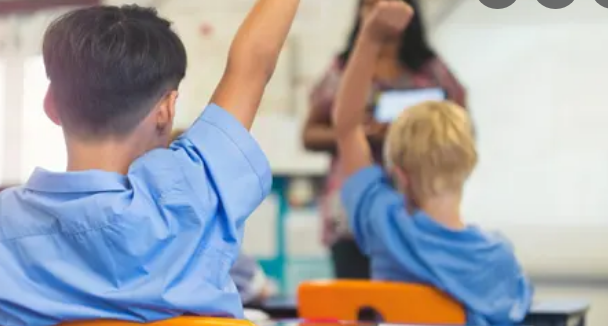 高中去澳大利亚留学条件和费用是多少,澳洲高中留学申请材料及常见问题大全(图1)