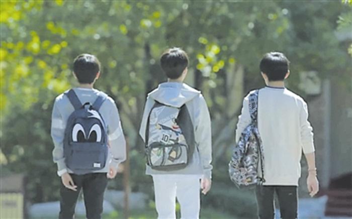 让孩子出国好还是在国内发展好,一文对比国内外教育方式的区别及优劣分析(图3)