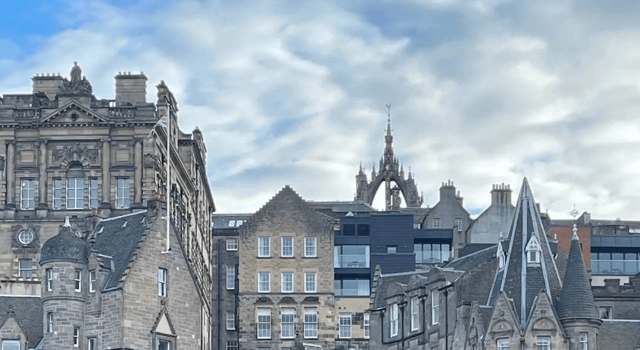 英国留学一年费用大概要多少,留学干货之英国留学一年费用详解(图2)