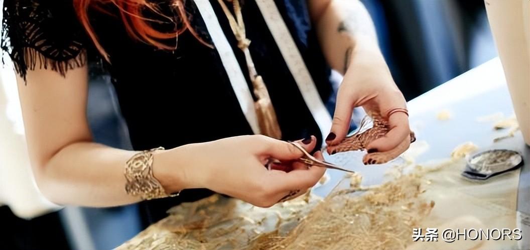 服装设计留学哪国好,英国服装设计留学超强优势分析(图2)